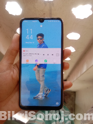 Oppo Reno Z 8/256 disply finger